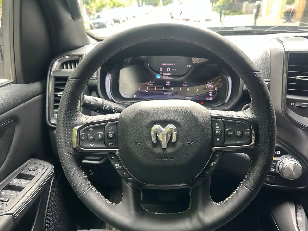 RAM 1500 fotografie RAM 1500