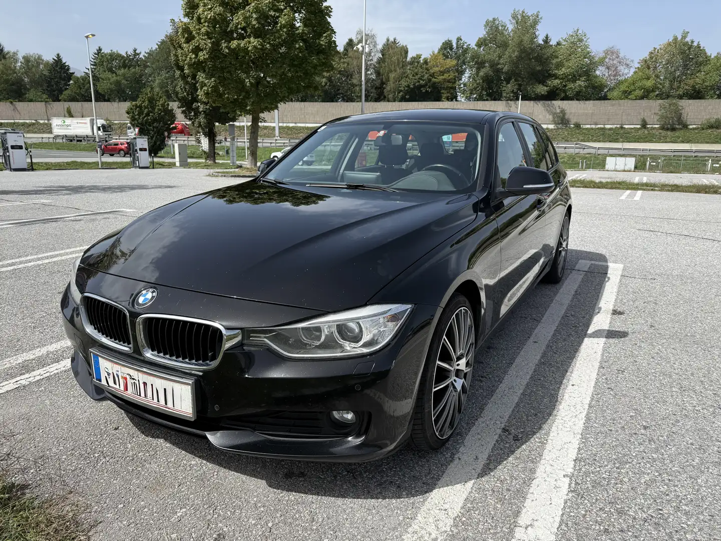 BMW 318 318d Touring - 2