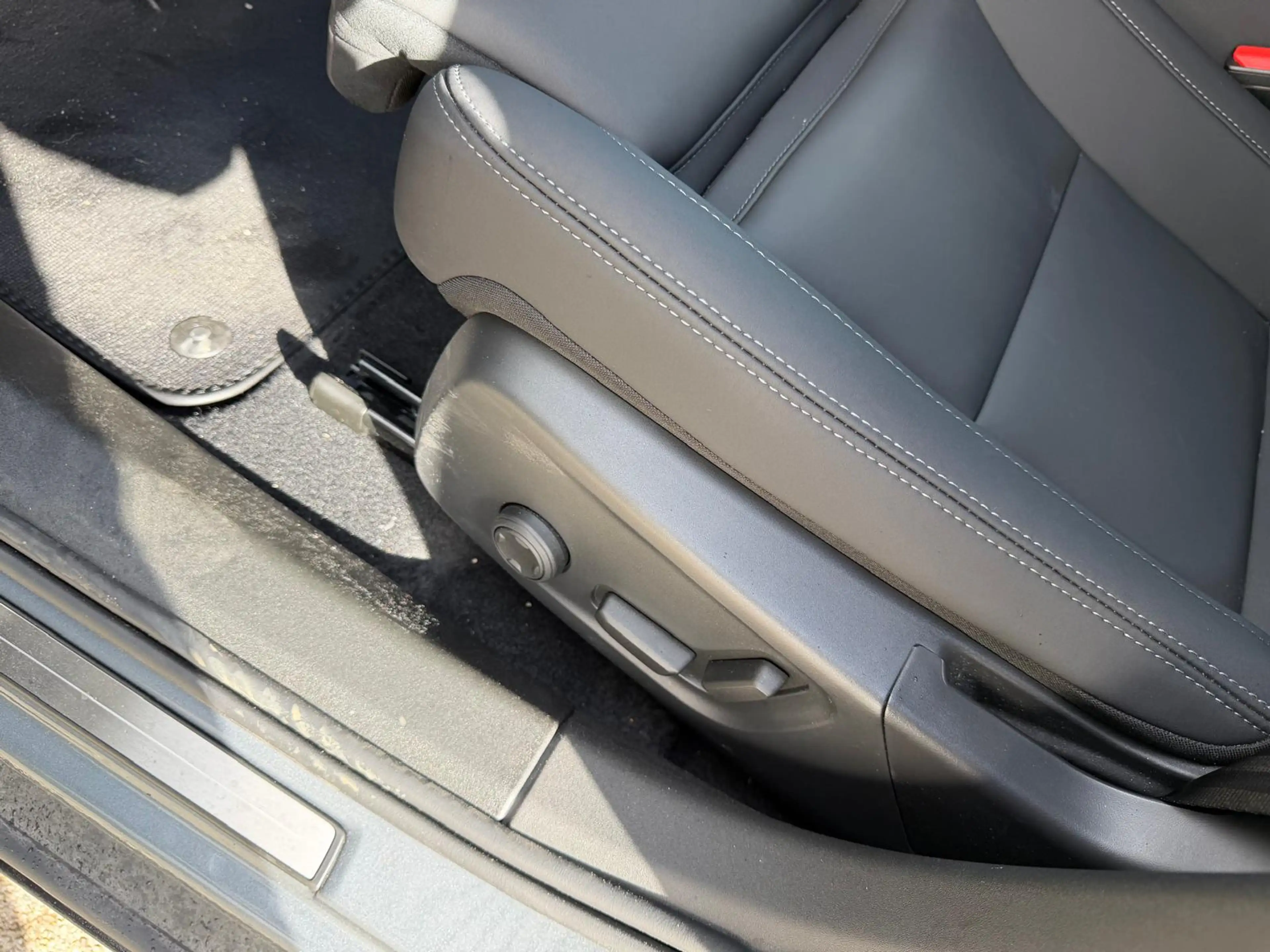 Polestar 2 41PK Long Range Dual Motor Prime 8kWh | B&W Audio — photo 8