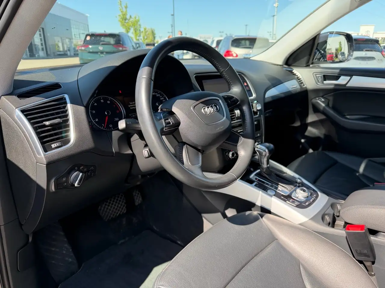 Audi Q5 photo Audi Q5