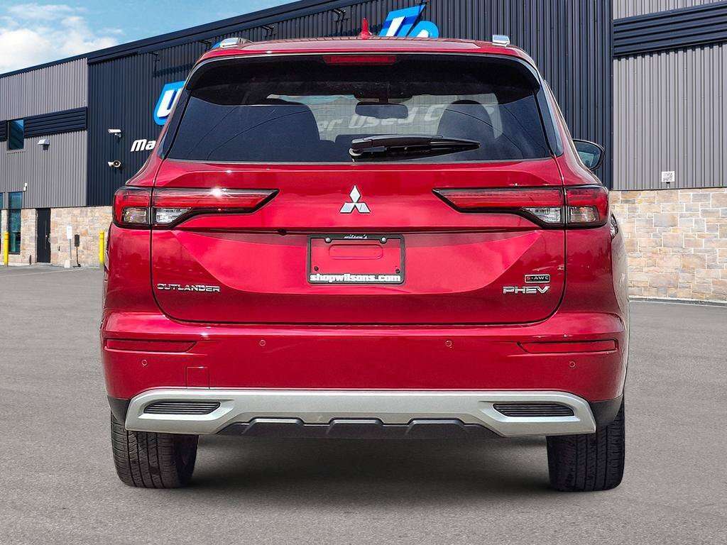 2024 Mitsubishi Outlander SEL AWD | Leather | Sunroof | Heated Seats + Steer — снимка 5