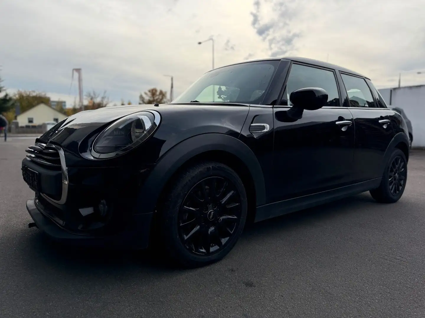 MINI One Mini 5-trg.*Temp.*PDC*Navi*Sitzhzg* Noir - 1