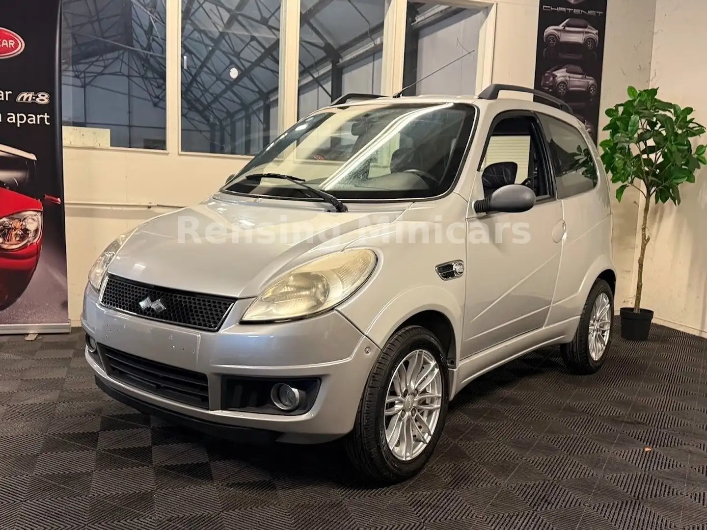 Ligier X-Too X-Too R Silber XXL Koffer Mopedauto Microcar 45 Plateado - 2
