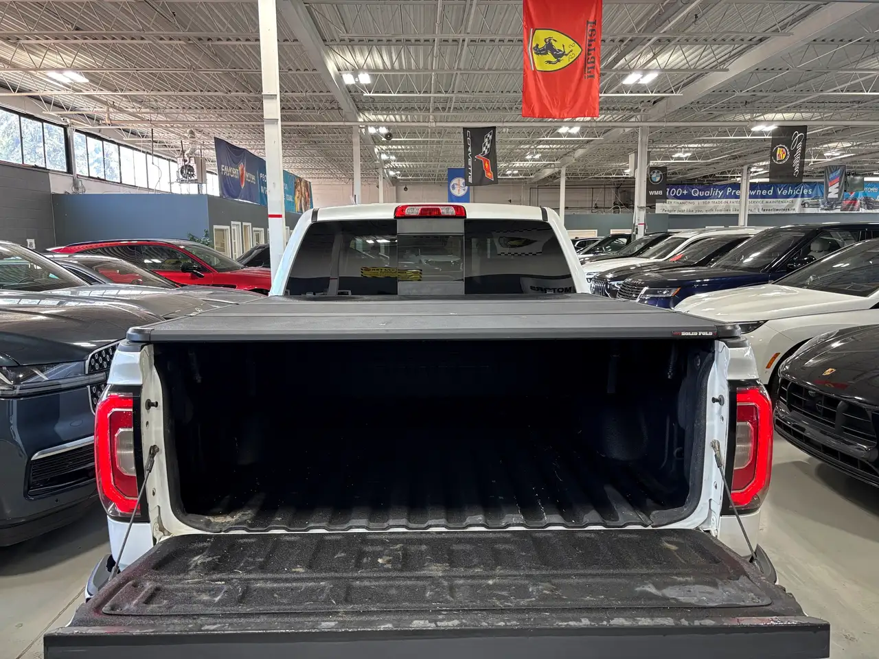 GMC Sierra 1500 снимка GMC Sierra 1500