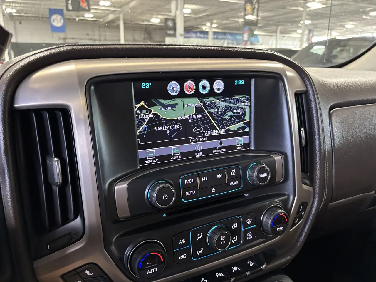 GMC Sierra 1500 снимка GMC Sierra 1500