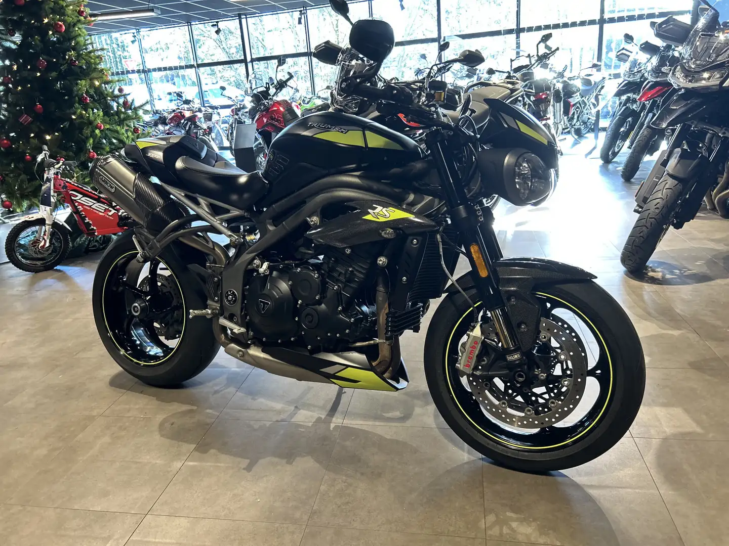 Triumph Speed Triple 1050 Noir - 2