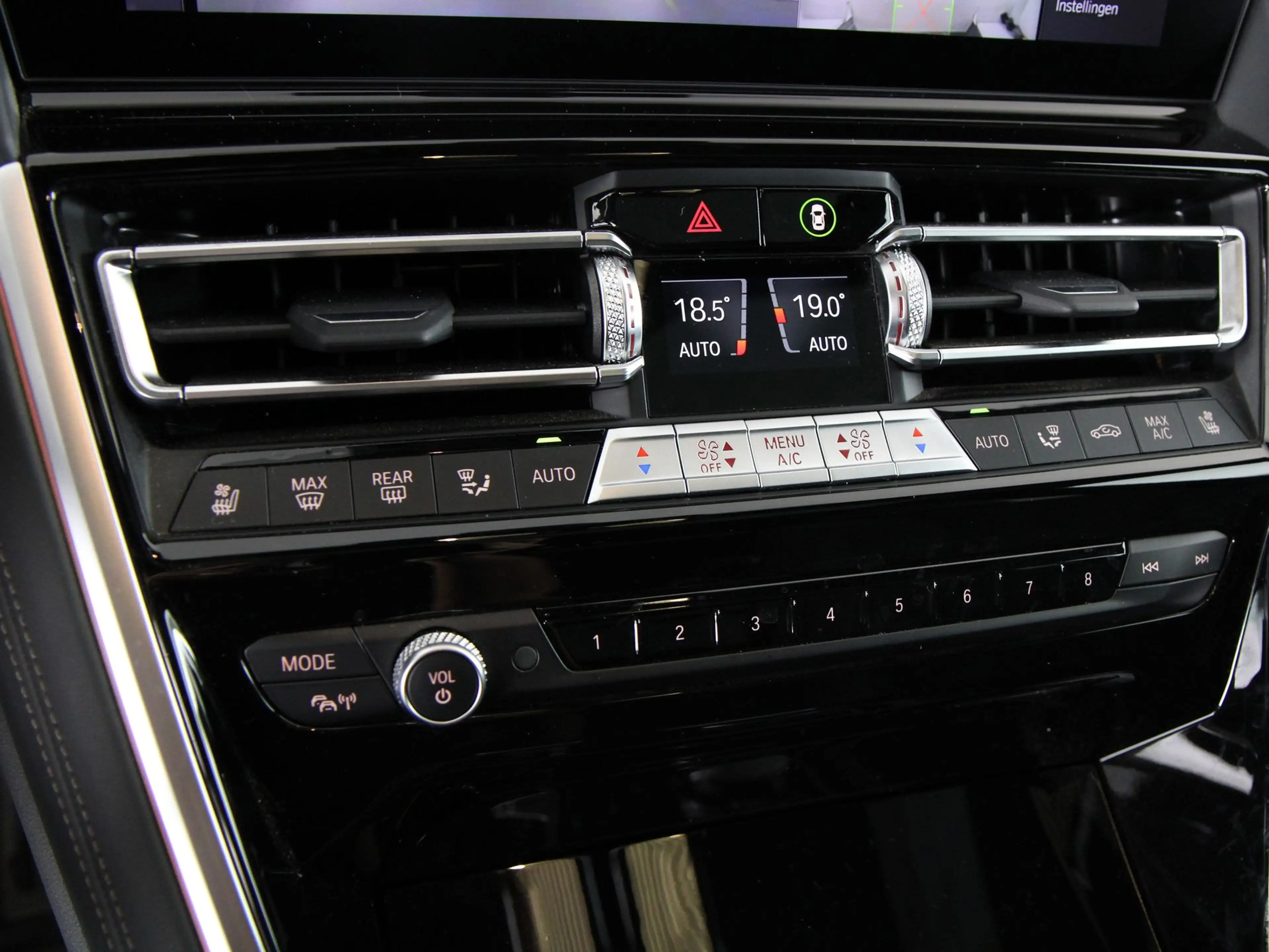 BMW 840 8 Serie 840i High Executive M-Sport — photo 14