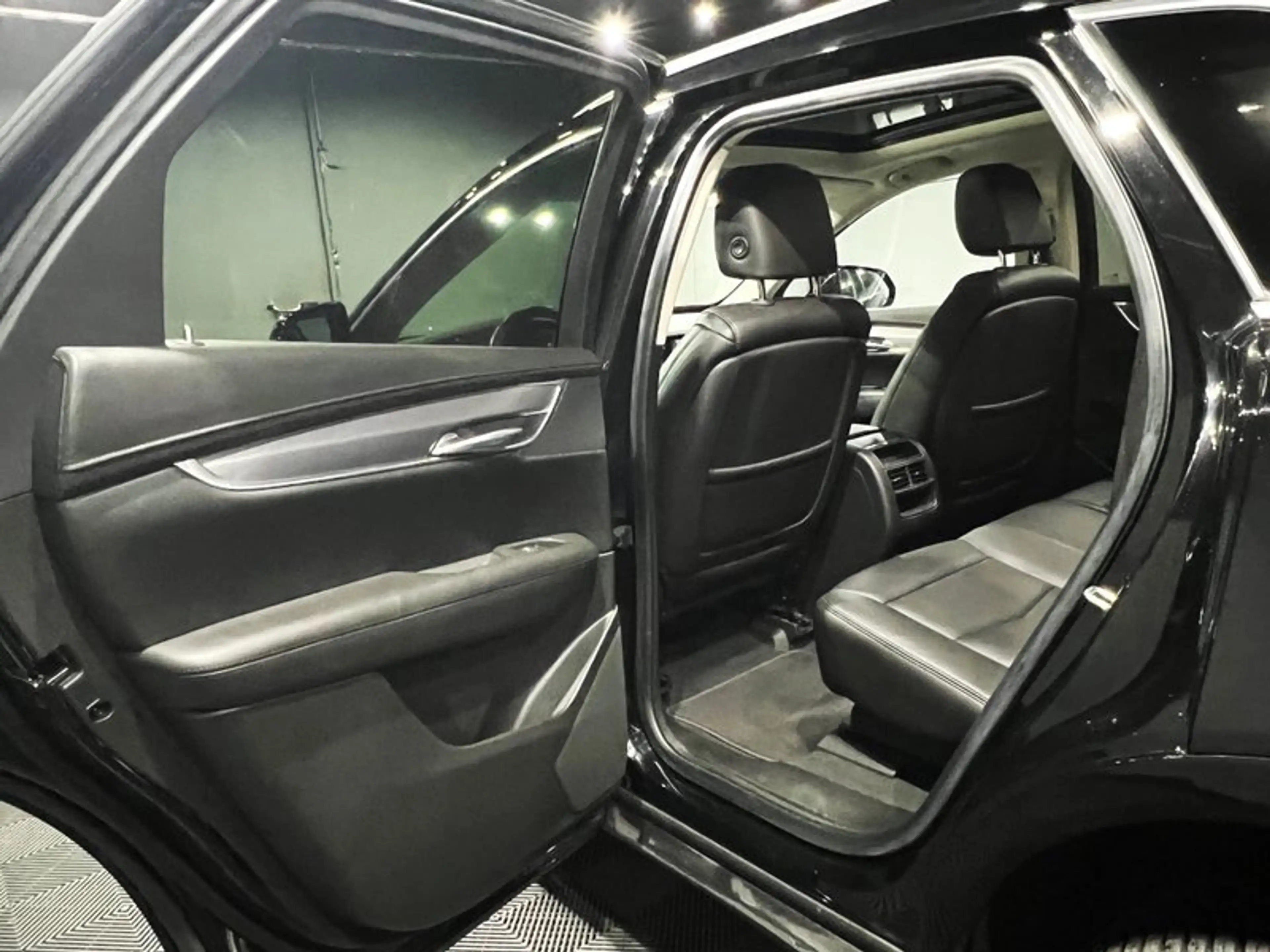 Cadillac XT5 3.6 V6 Luxury AWD|AUTOM|LEDER|PANO|LED|NAVI — photo 11