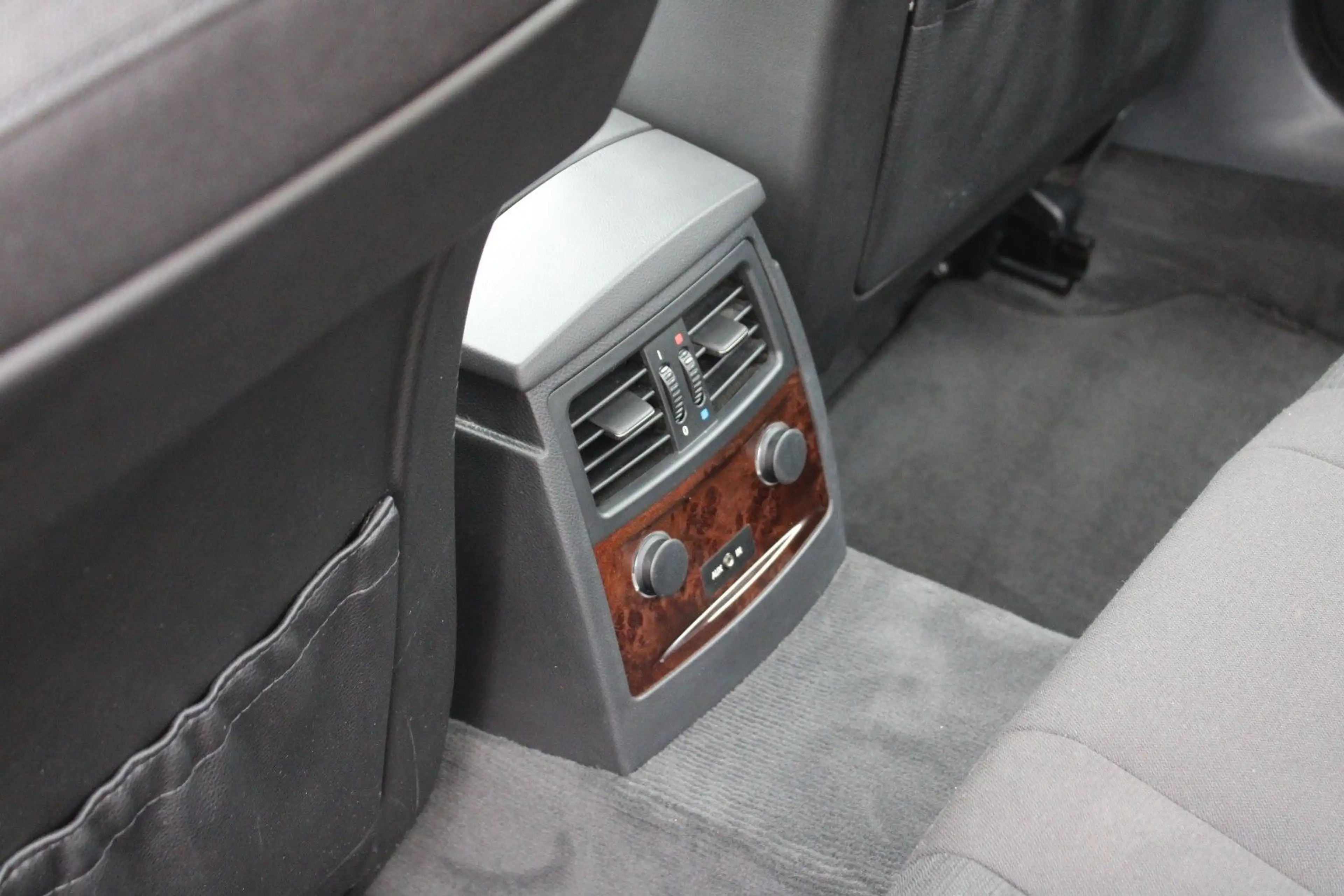 BMW 523 i Limo Head-up Schiebedach Liebhaberfahrzeug — photo 23