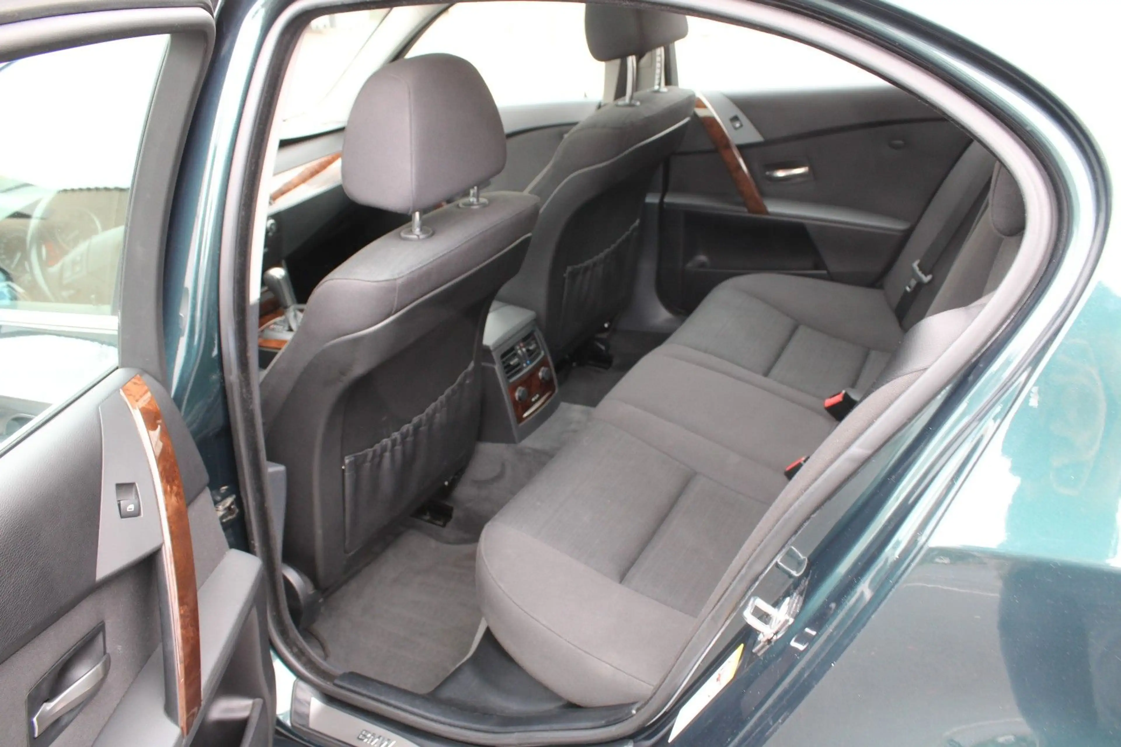 BMW 523 i Limo Head-up Schiebedach Liebhaberfahrzeug — photo 22