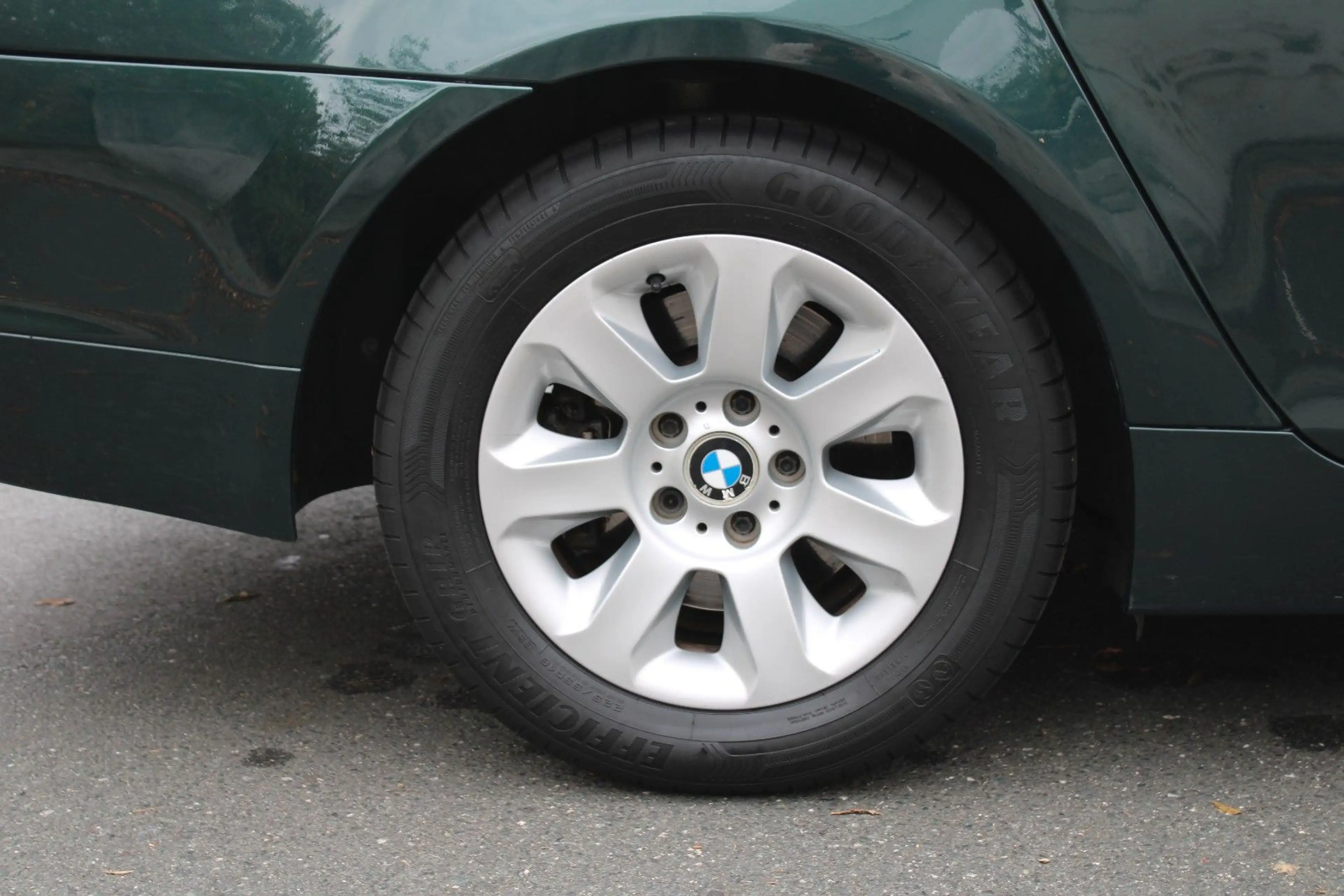 BMW 523 i Limo Head-up Schiebedach Liebhaberfahrzeug — photo 29