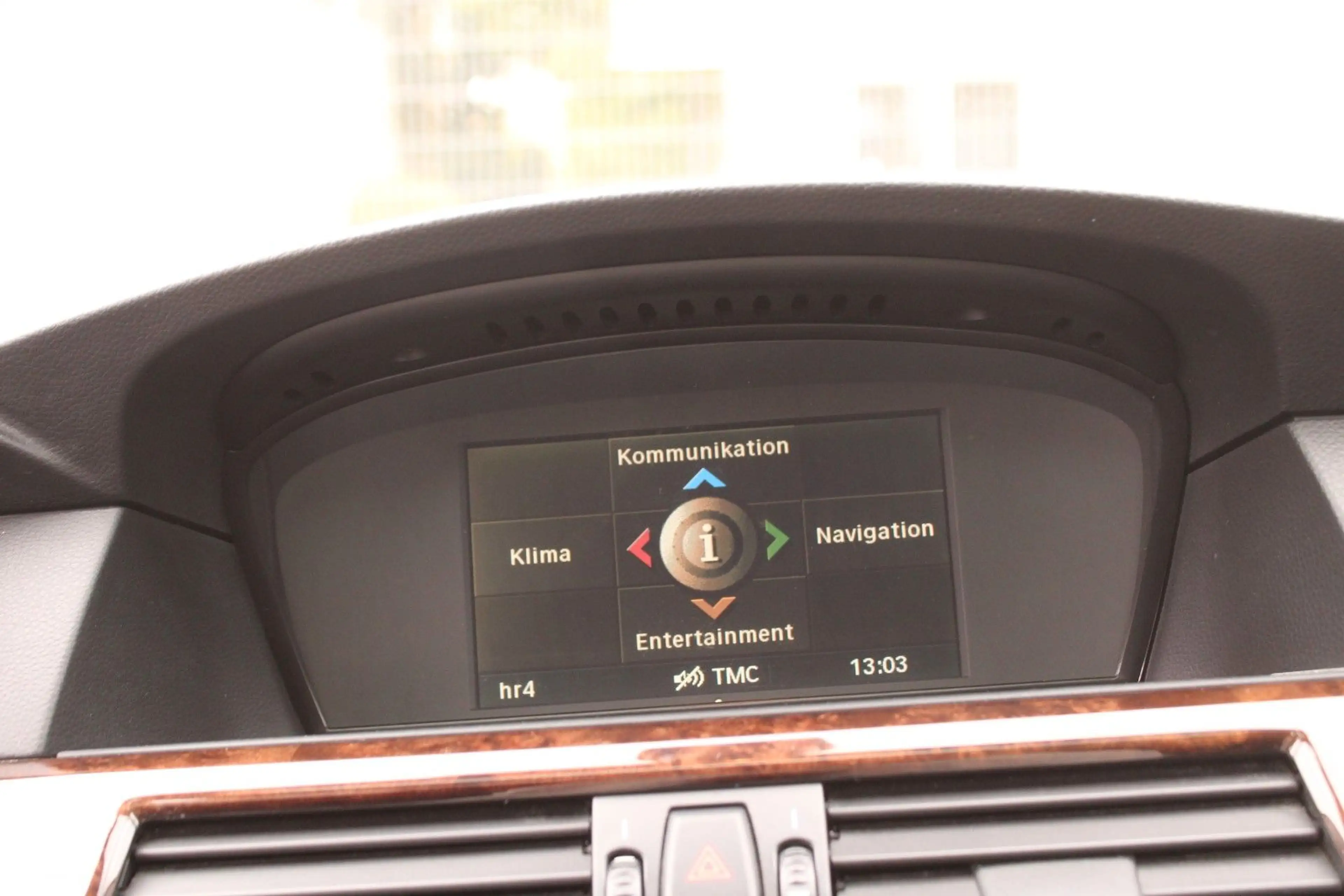 BMW 523 i Limo Head-up Schiebedach Liebhaberfahrzeug — photo 14