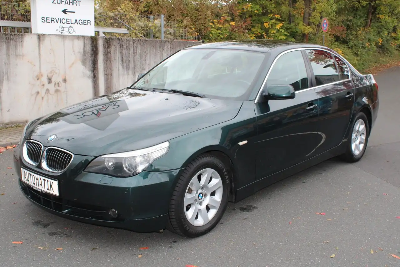 BMW 523