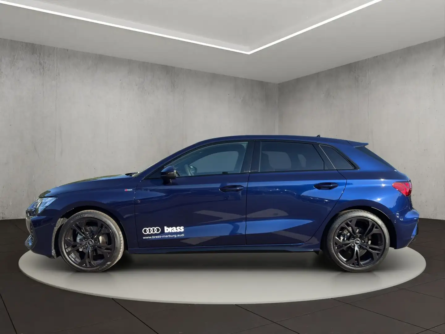 Audi A3 S line 35 TFSI S tronic Blauw - 2