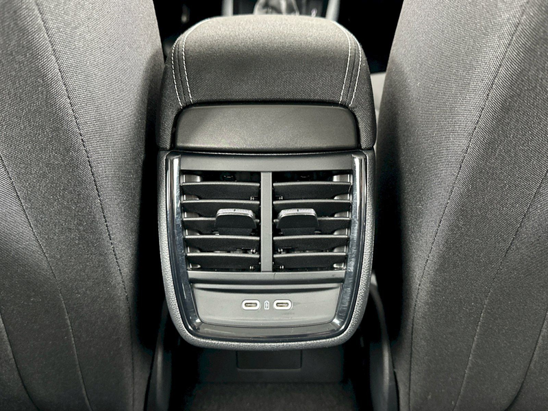 Skoda Scala 1.0 TSI Selection Klima SHZ Anhängerkupp. — photo 10