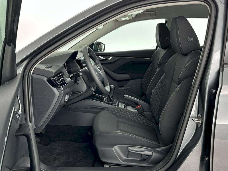 Skoda Scala 1.0 TSI Selection Klima SHZ Anhängerkupp. — photo 4