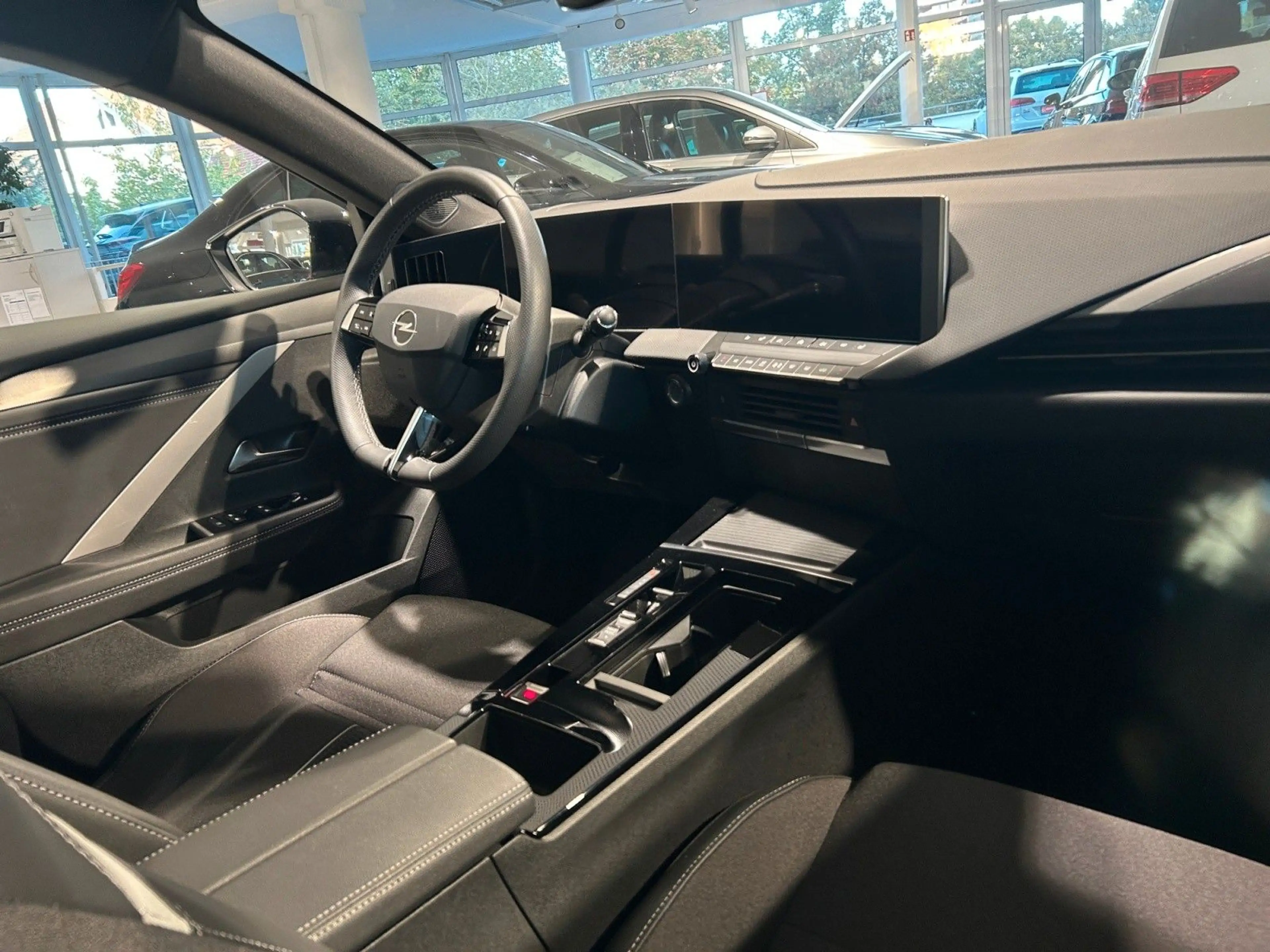 Opel Astra L ST GS Aut. SCHIEBE LED HEAD NAV ASSIST — photo 12