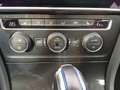 Volkswagen e-Golf | Navigatie | Climate control | Bluetooth | Camera Noir - thumbnail 15
