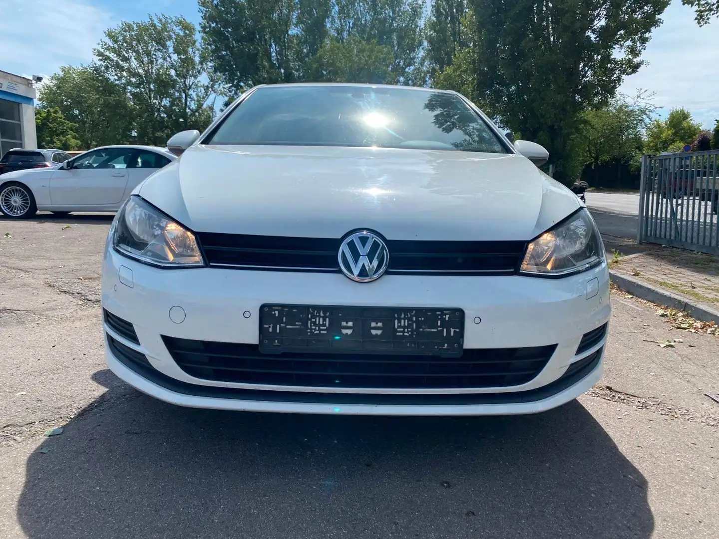 Volkswagen Golf VII Comfortline BMT 1.6 TDI *Navi/Klima/ALU Weiß - 1