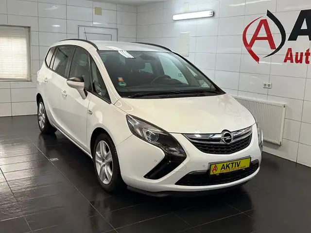 Opel Zafira C Tourer Edition*Lenkradheizung*Sitzhzg.
