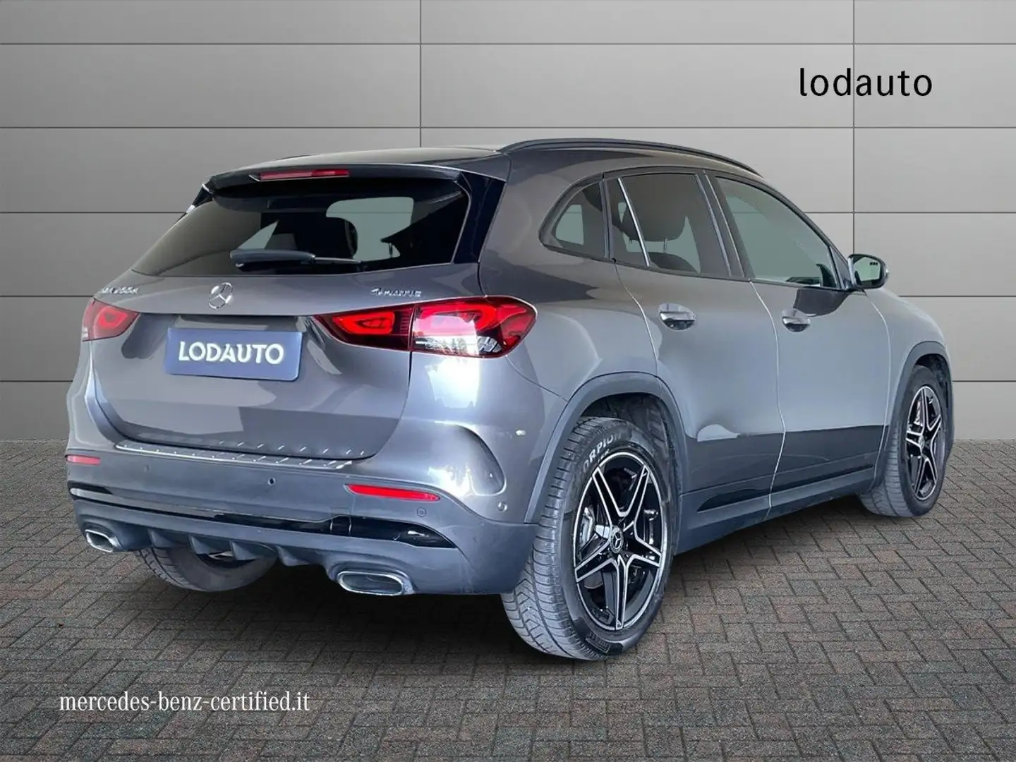 Mercedes-Benz GLA 200 GLA 200 d Automatic 4Matic Premium Grigio - 2