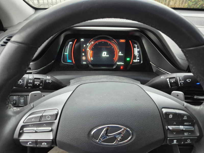 Hyundai IONIQ 1.6 GDi HEV // HYBRID // 2022 !! — photo 13