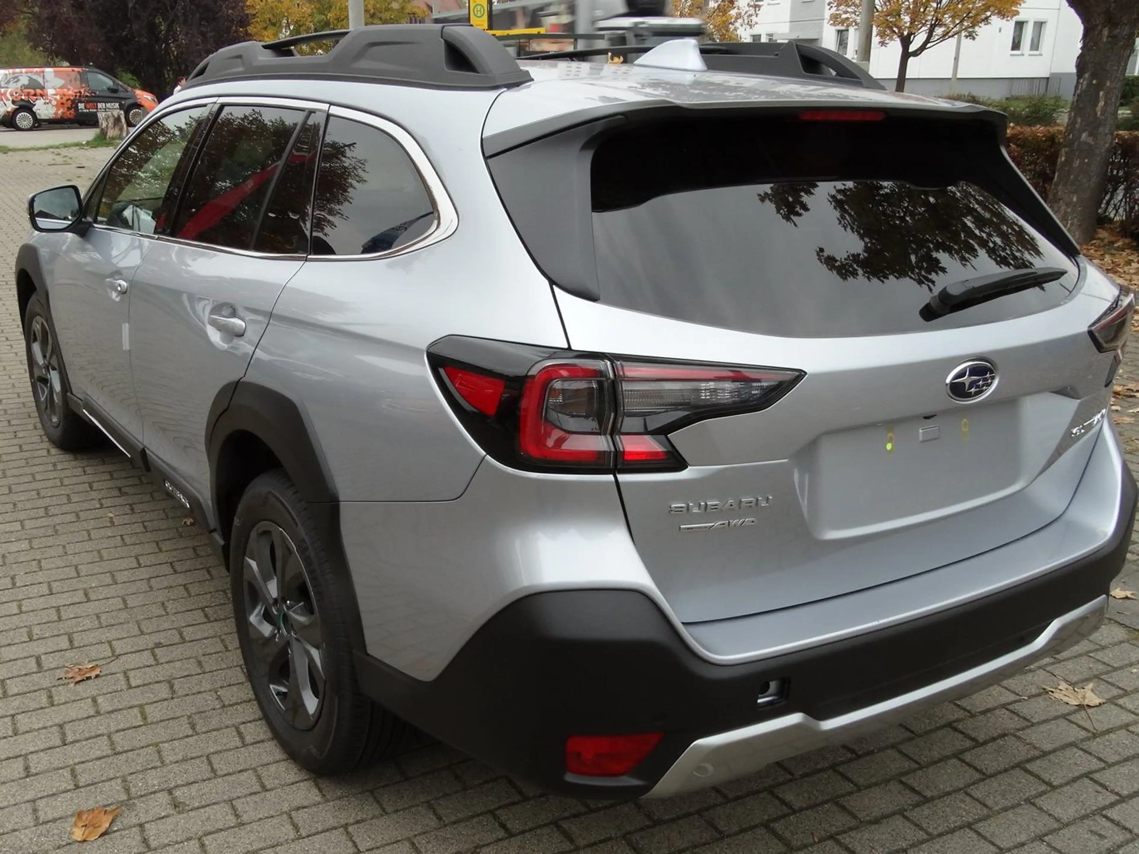 Subaru OUTBACK 2.5i Lineartronic Active MJ 2025 — photo 3