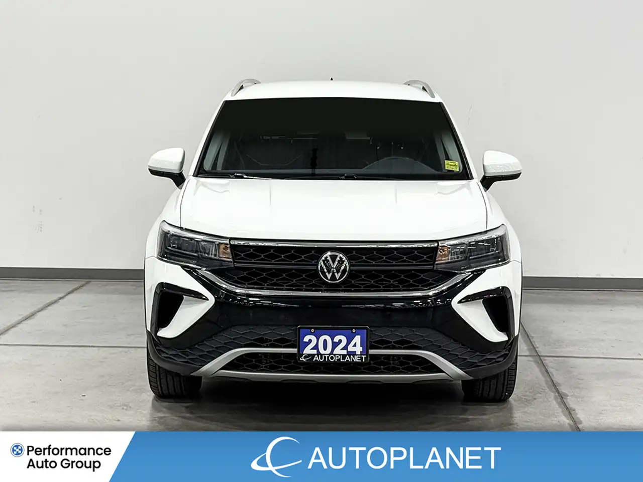 Volkswagen Taos photo Volkswagen Taos