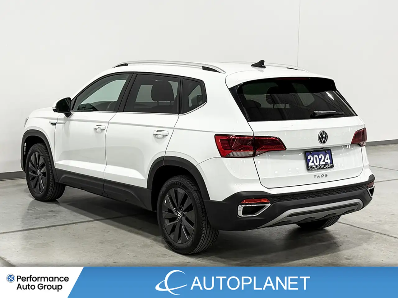 Volkswagen Taos photo Volkswagen Taos