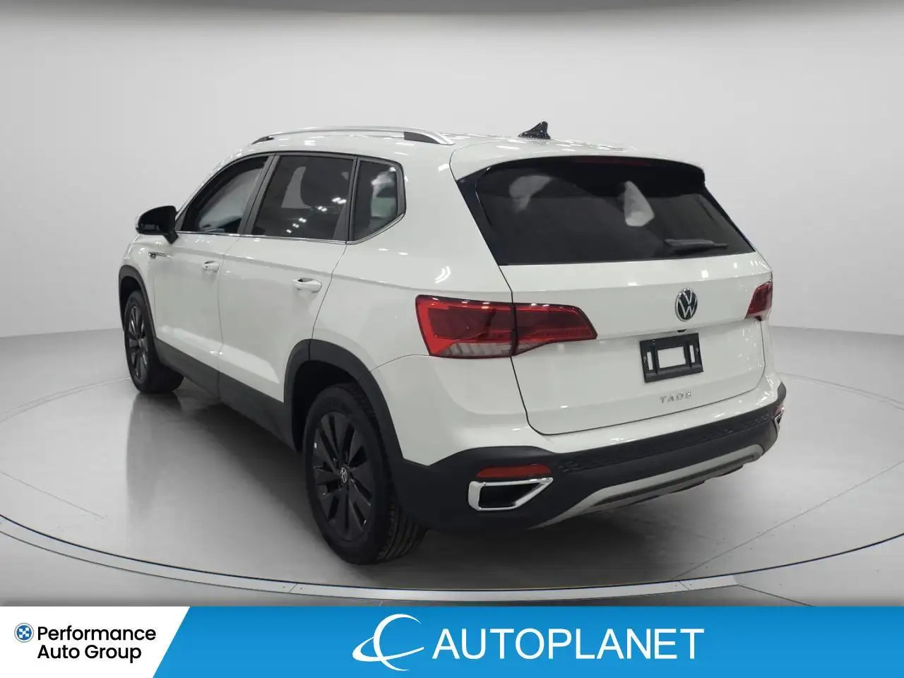 Volkswagen Taos снимка Volkswagen Taos