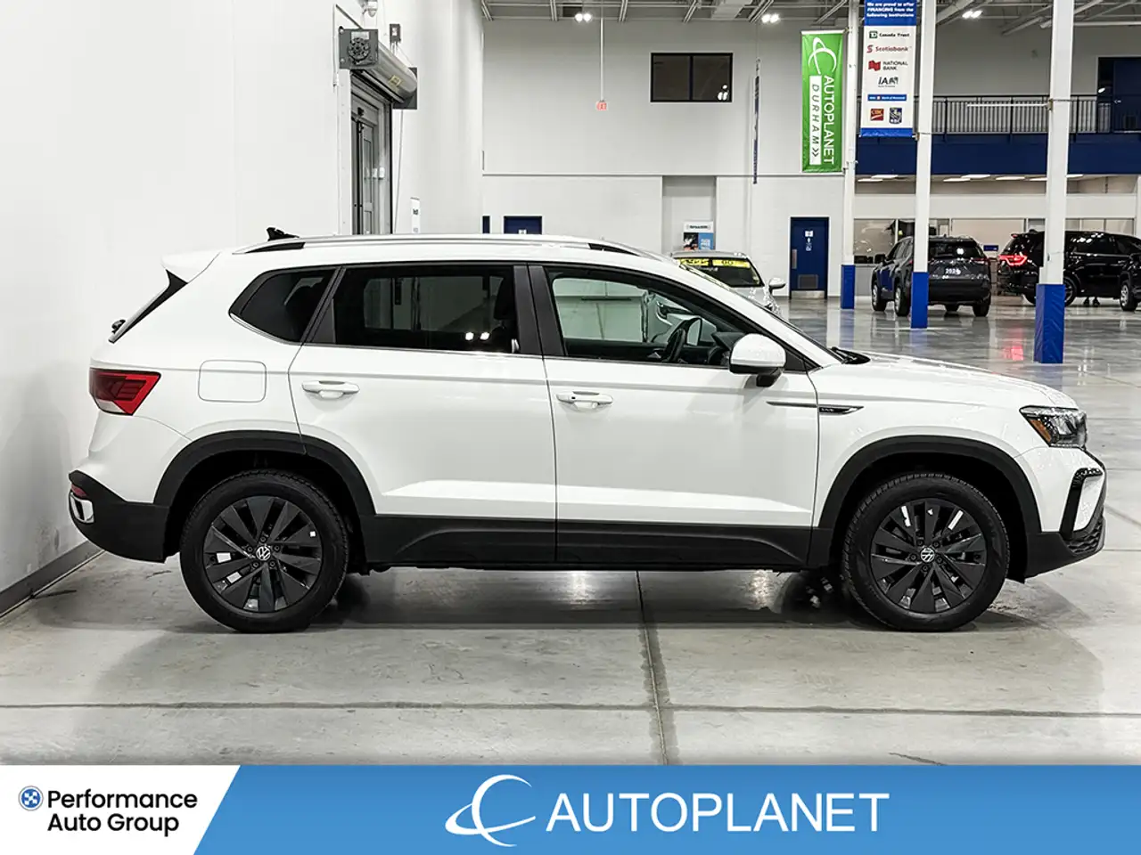 Volkswagen Taos photo Volkswagen Taos
