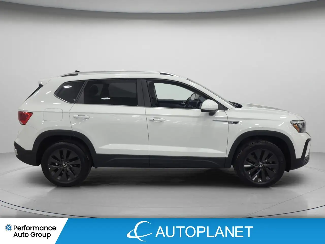 Volkswagen Taos снимка Volkswagen Taos