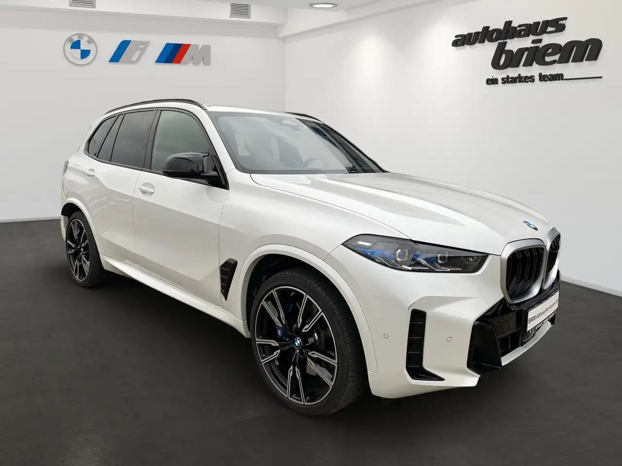 BMW X5 M60i xDrive V8 POWER 2