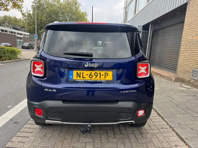 Jeep Renegade view 7