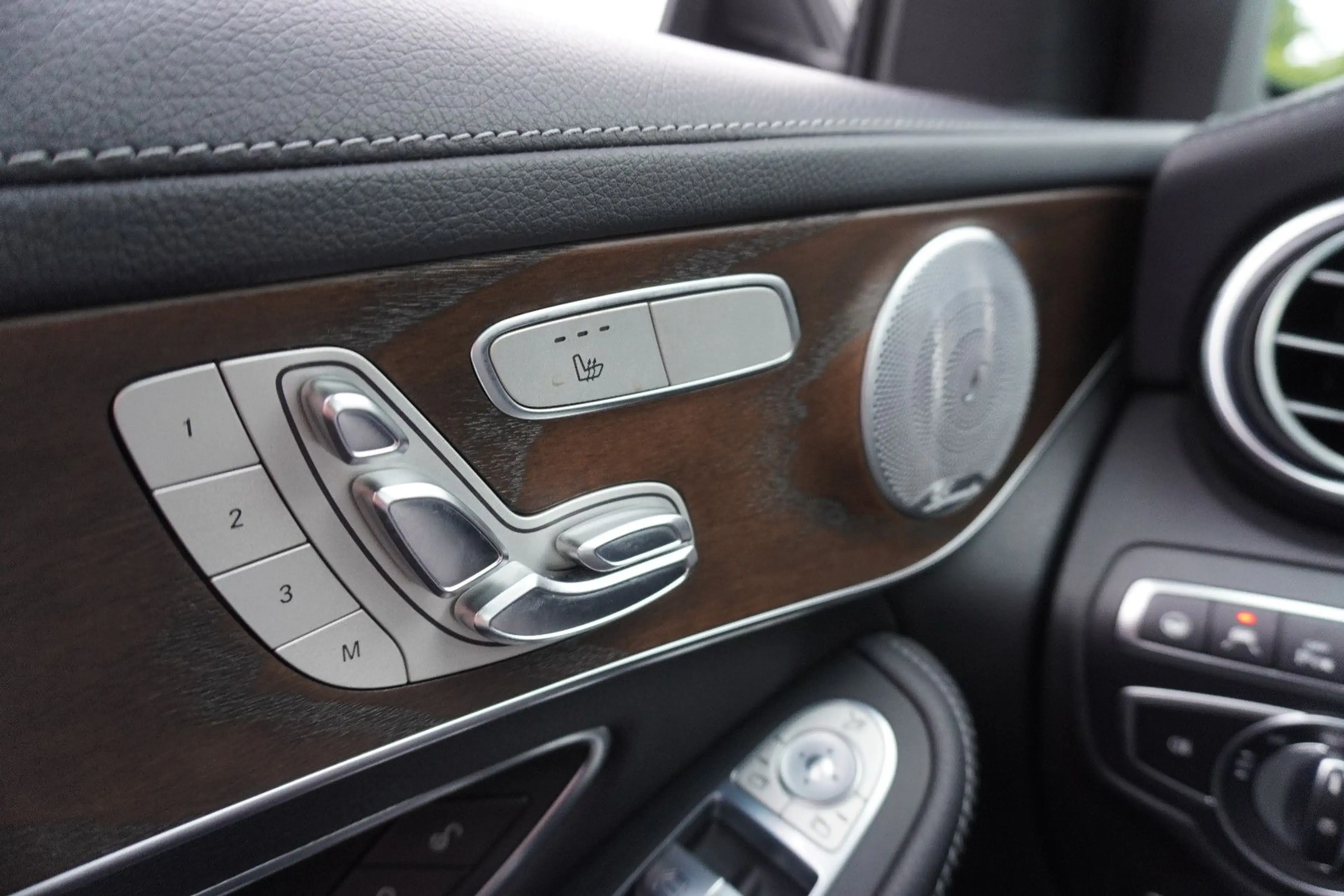 Mercedes-Benz GLC 43 AMG 4Matic |S-Dach|HUD|ACC|Burmester| — photo 14
