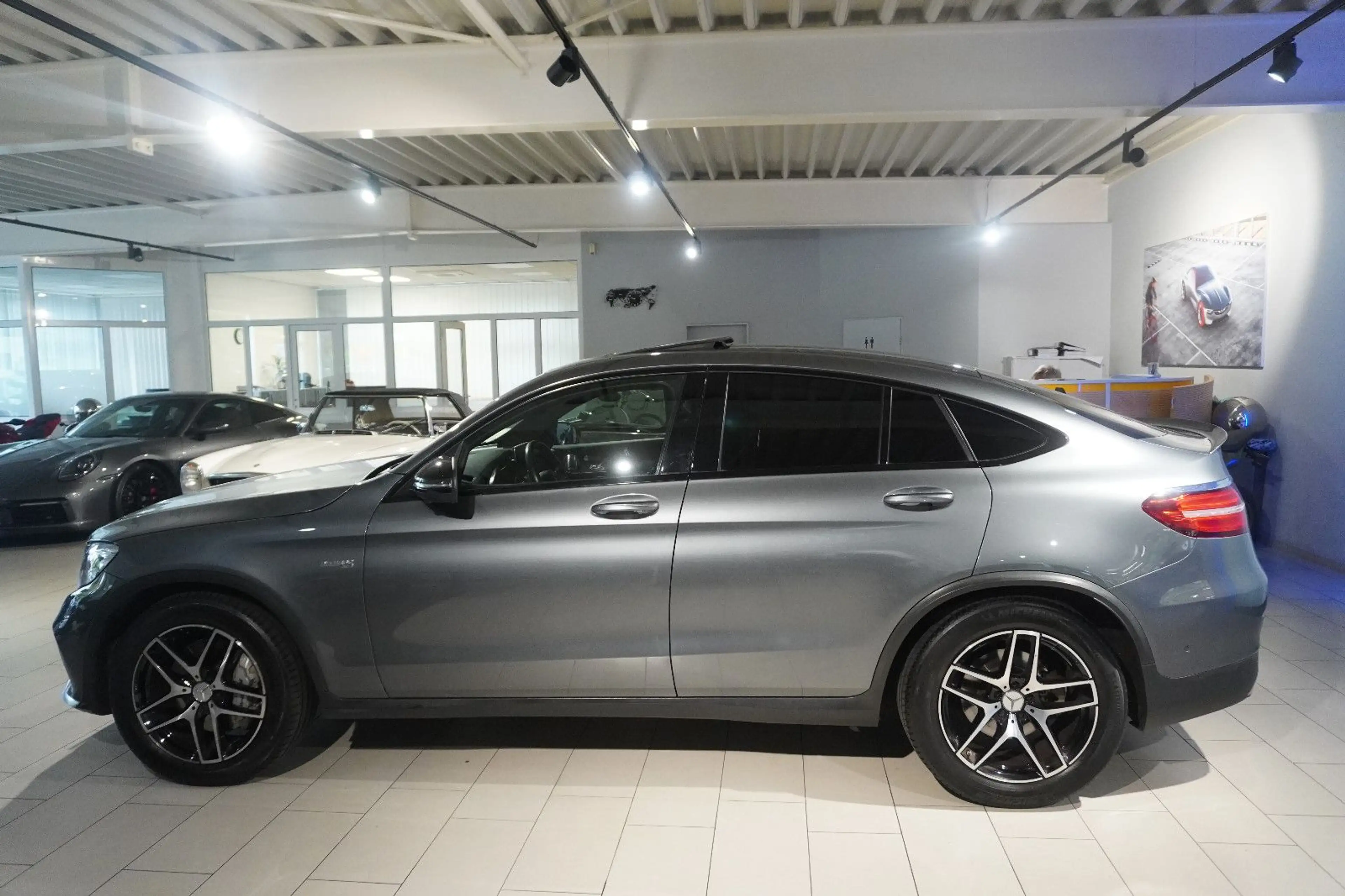 Mercedes-Benz GLC 43 AMG 4Matic |S-Dach|HUD|ACC|Burmester| — photo 4