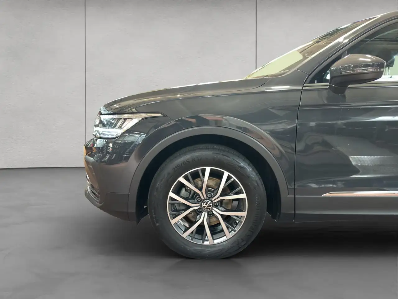 Volkswagen Tiguan, фото 3