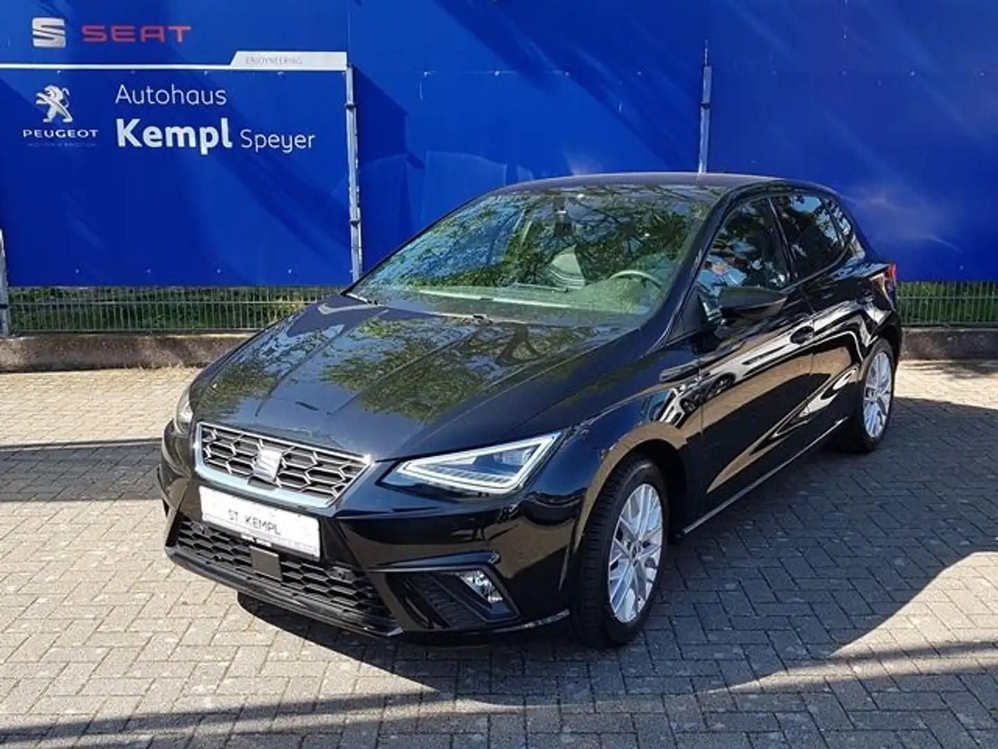 SEAT Ibiza 1.0 TSI S&S FR Noir - 1