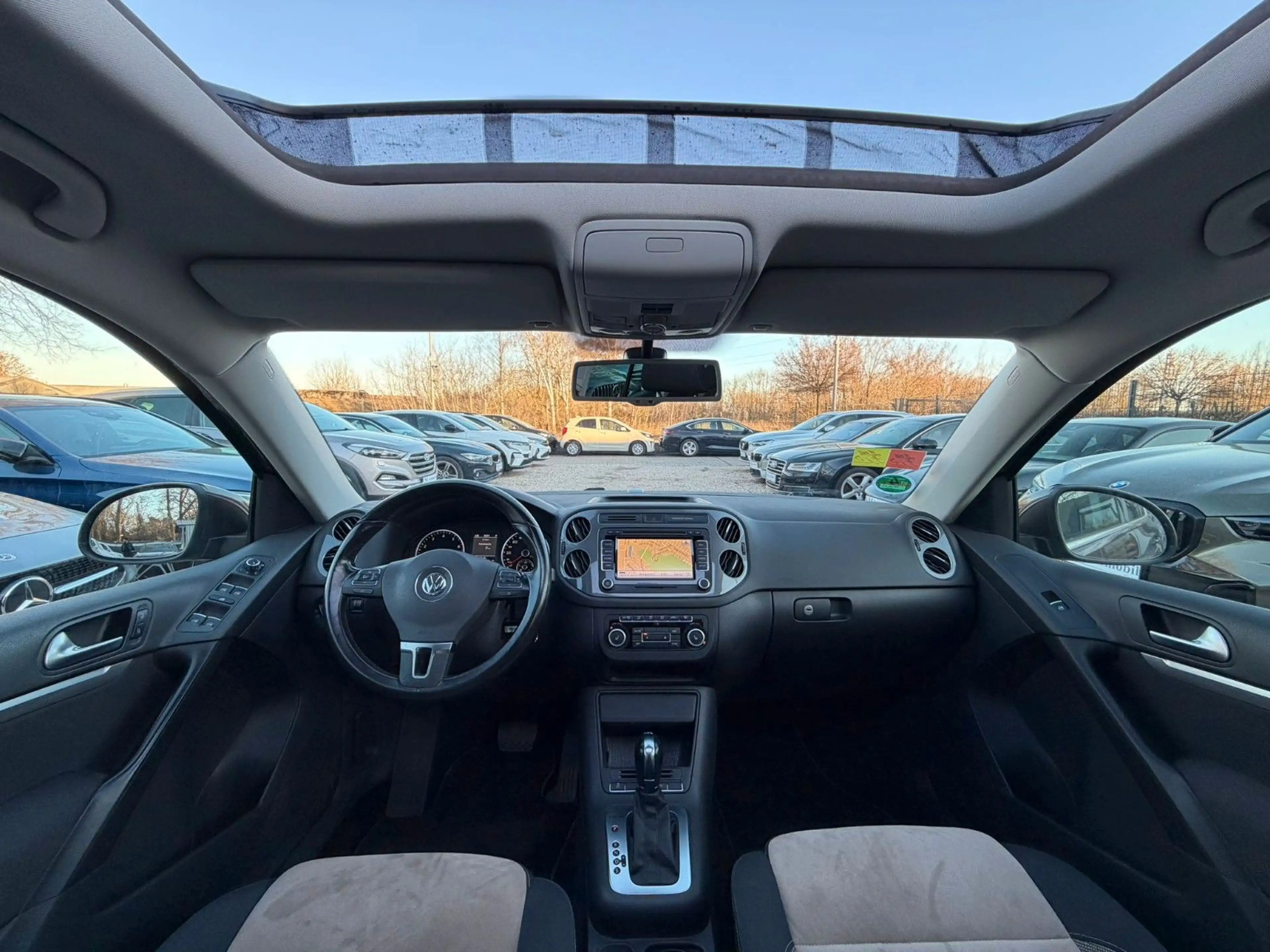 Volkswagen Tiguan 4MOTION Sport & Style AHK*Pano*Navi*Kamer — photo 7