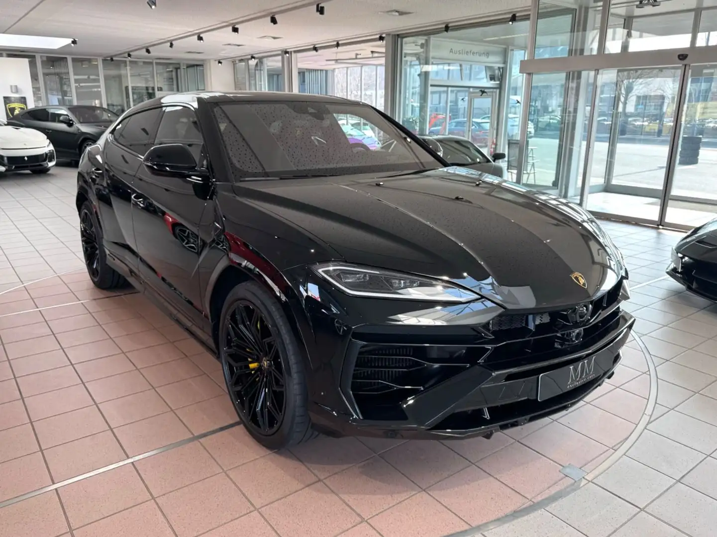Lamborghini Urus SE Schwarz - 1