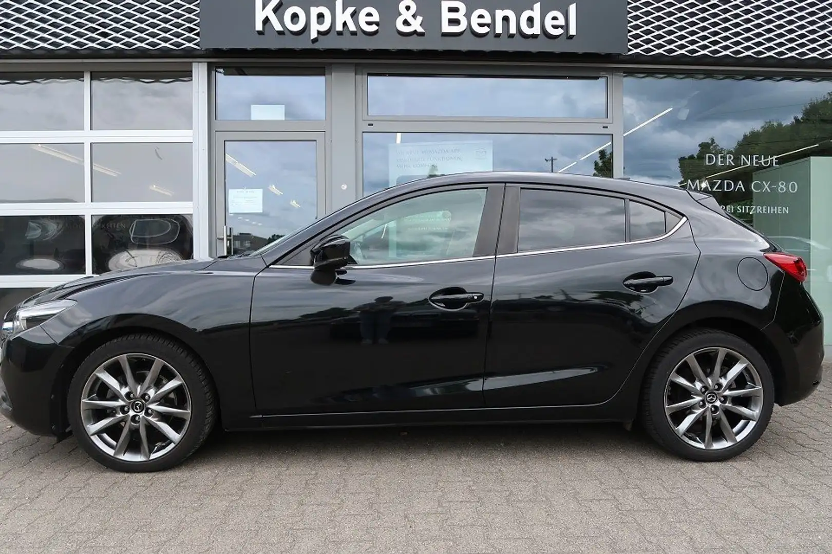Mazda 3 Lim. *Wartungen lückenlos*Top-Zustand und -Ausstat Black - 2