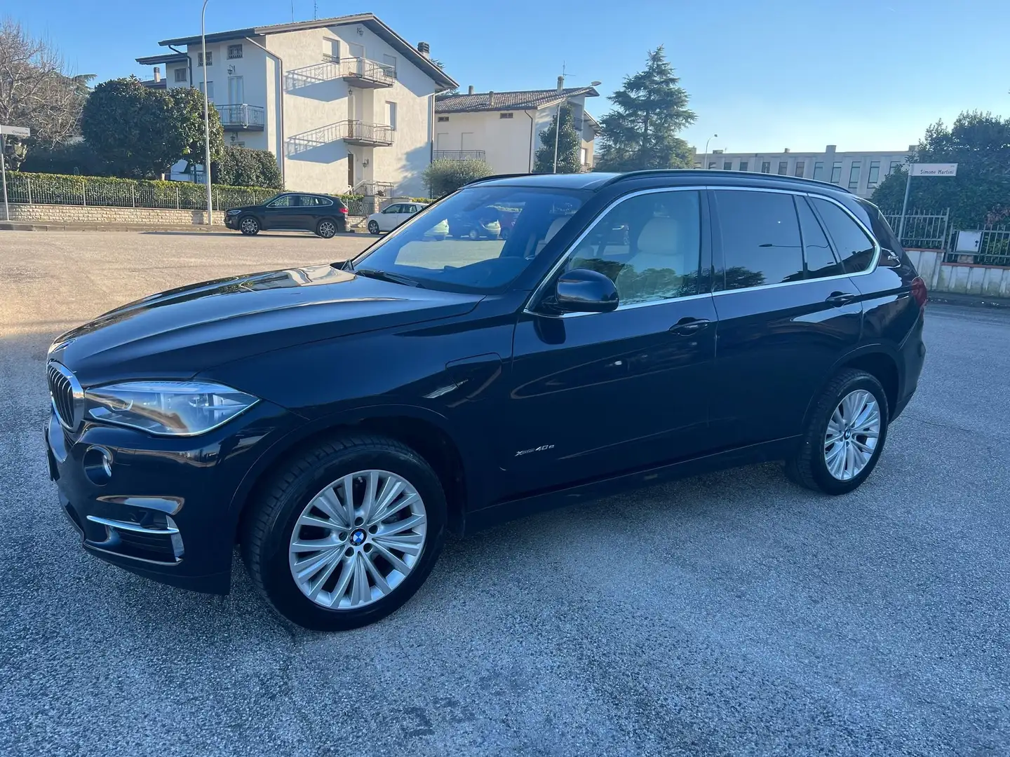 BMW X5 X5 xdrive40e Luxury auto Modrá - 1