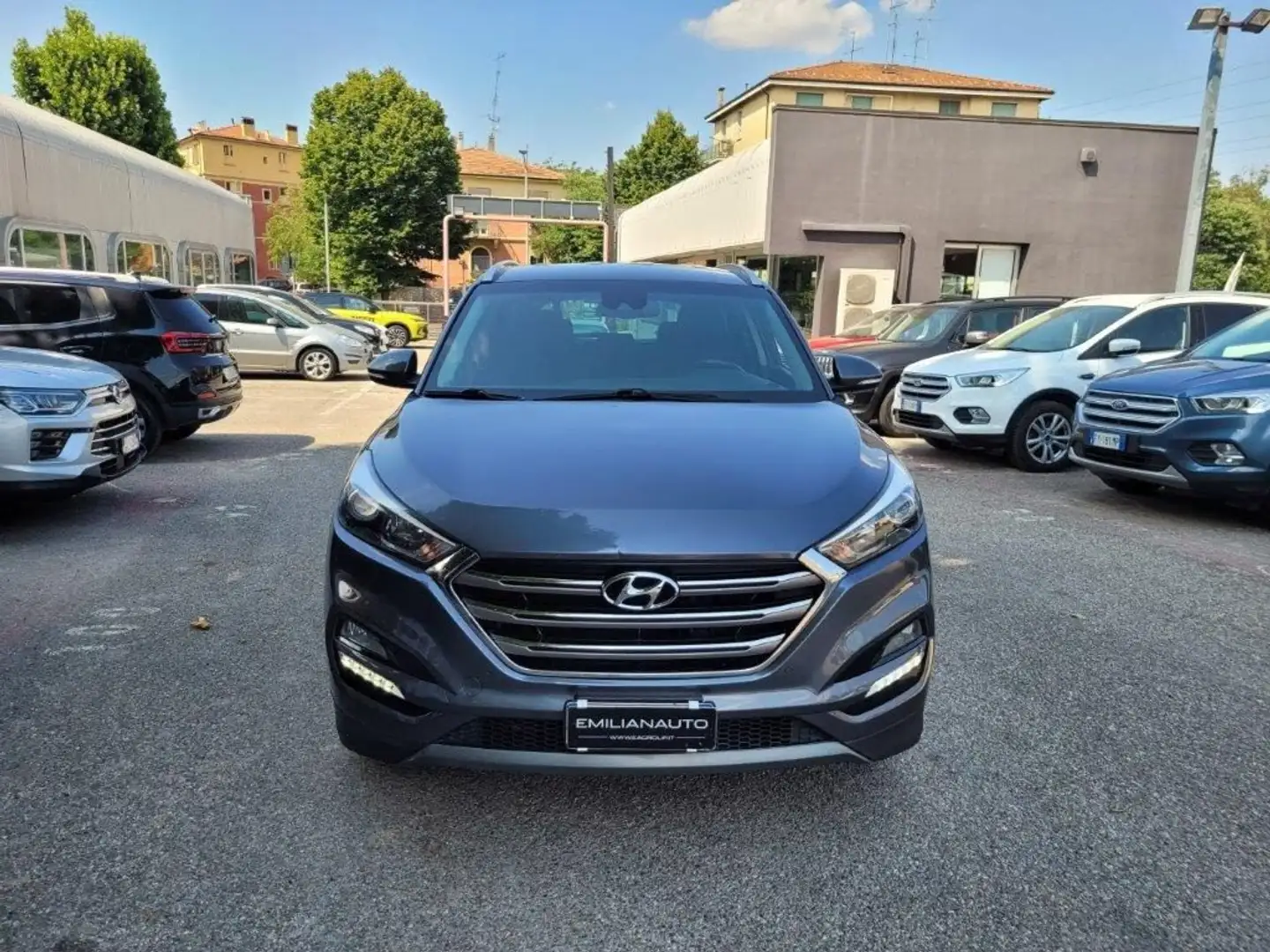 Hyundai TUCSON 1.7 CRDi DCT XPossible Grigio - 1