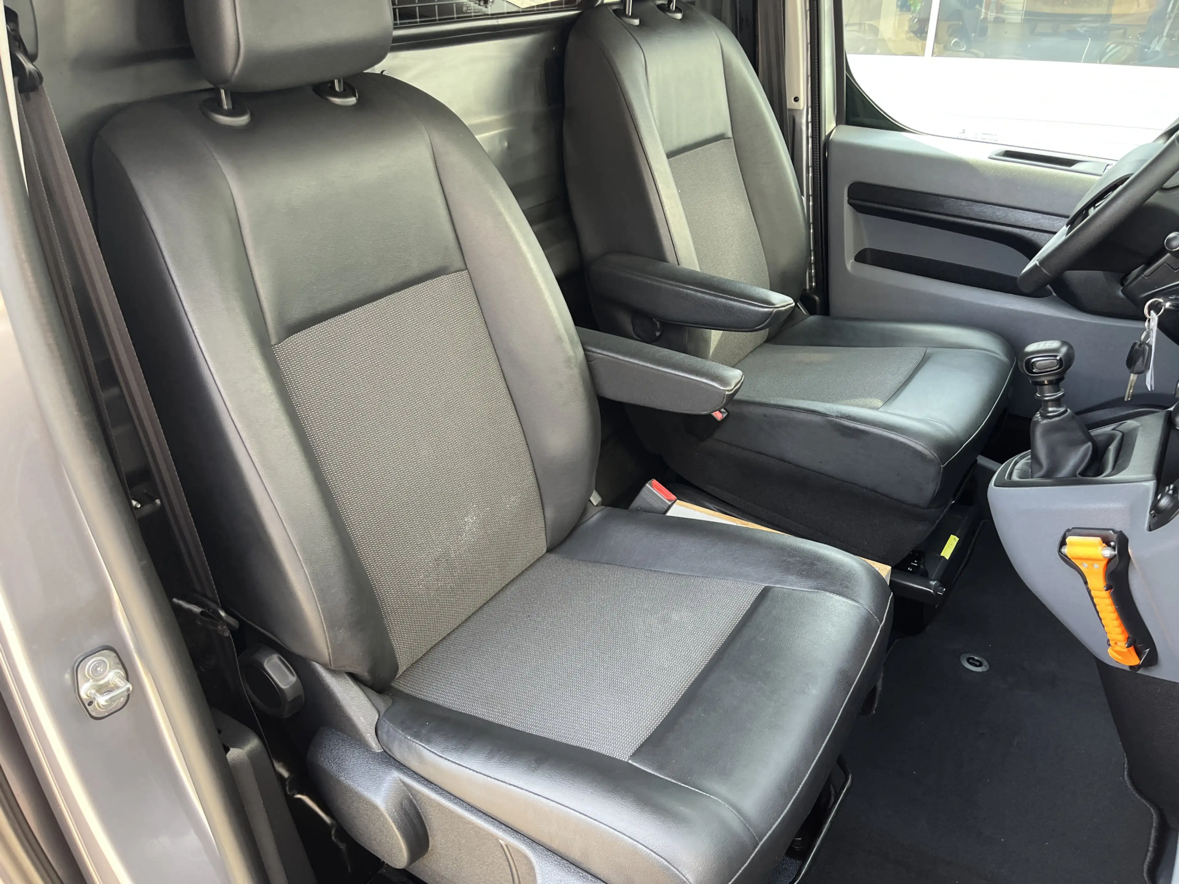 Peugeot Expert 1.5 BlueHDI Marge BTW en BPM vrij!! Airco Cruise c — photo 6