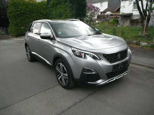 Peugeot 5008 GT