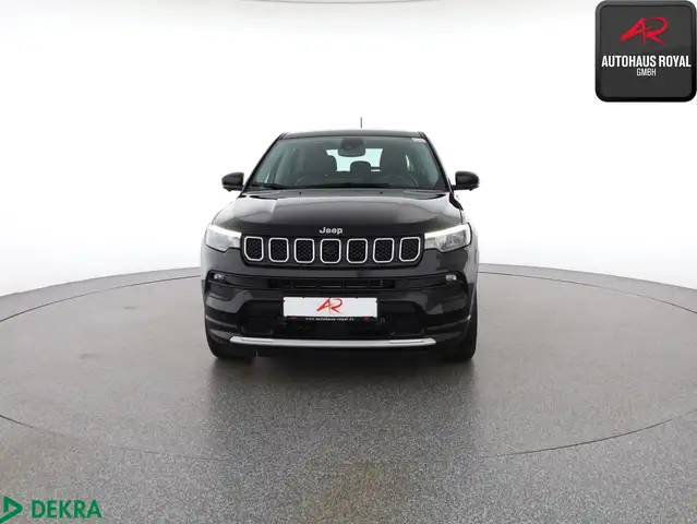 Jeep Compass view 8