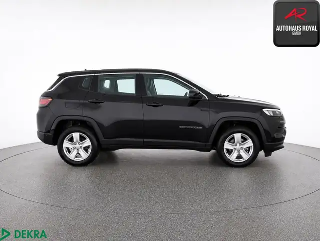 Jeep Compass view 6