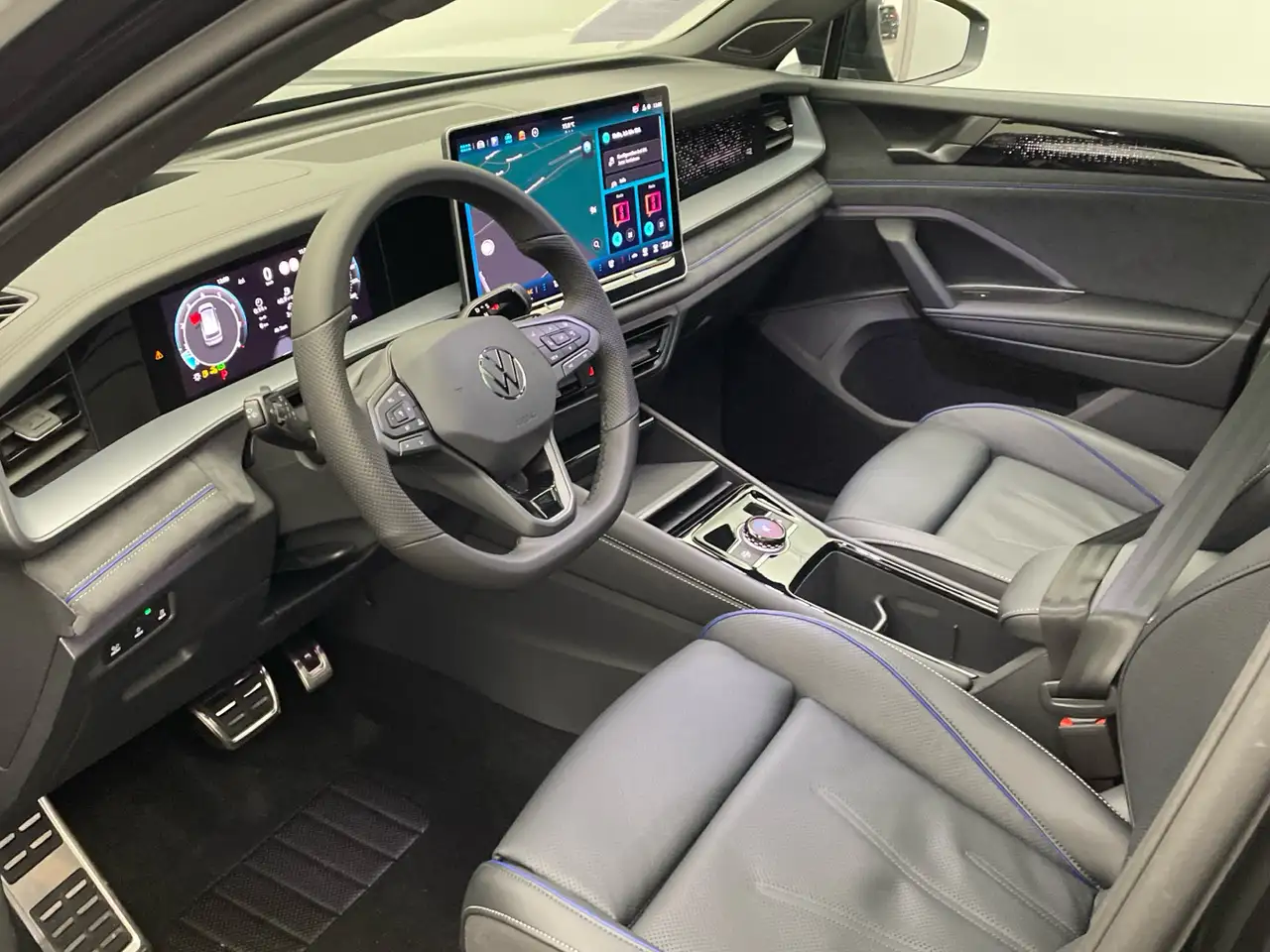 Volkswagen Tayron 2.0 TSI R-Line OPF 4MOTION Digi-Cockpit 9