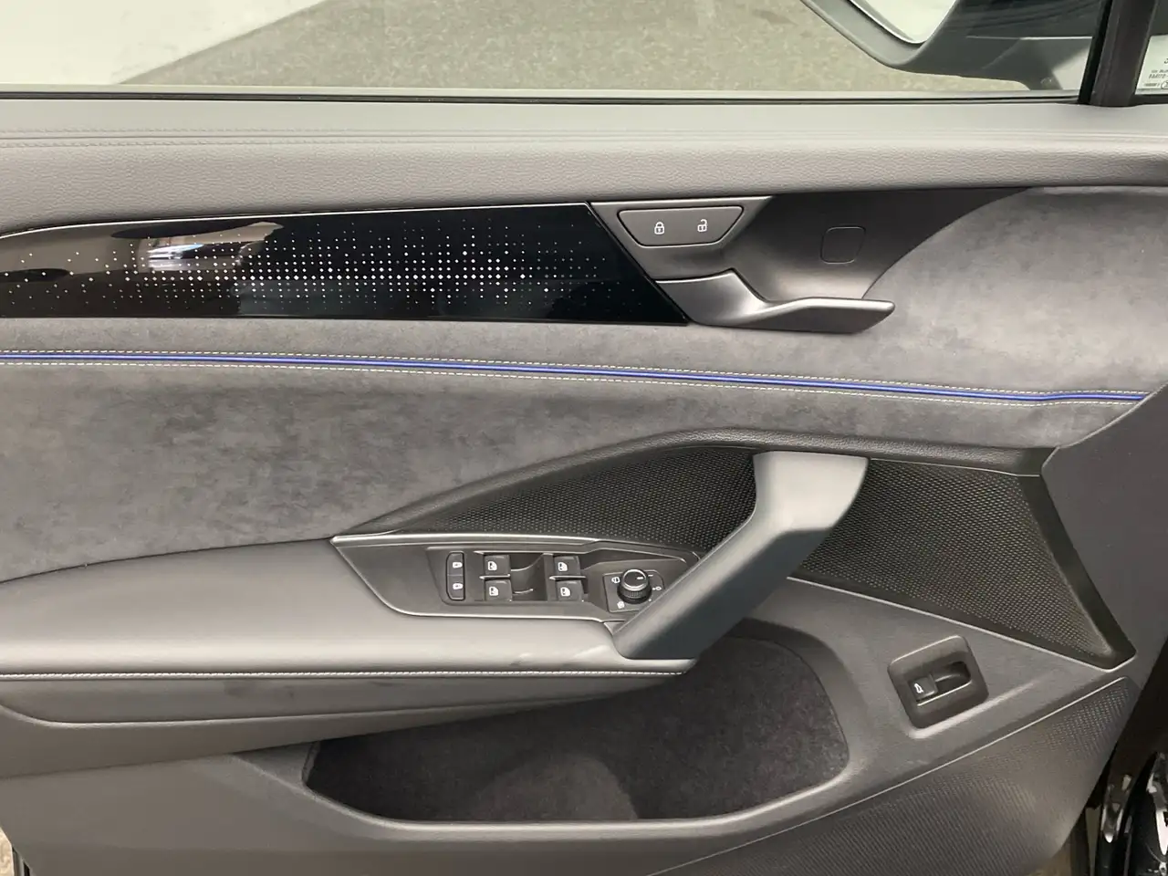 Volkswagen Tayron 2.0 TSI R-Line OPF 4MOTION Digi-Cockpit 12