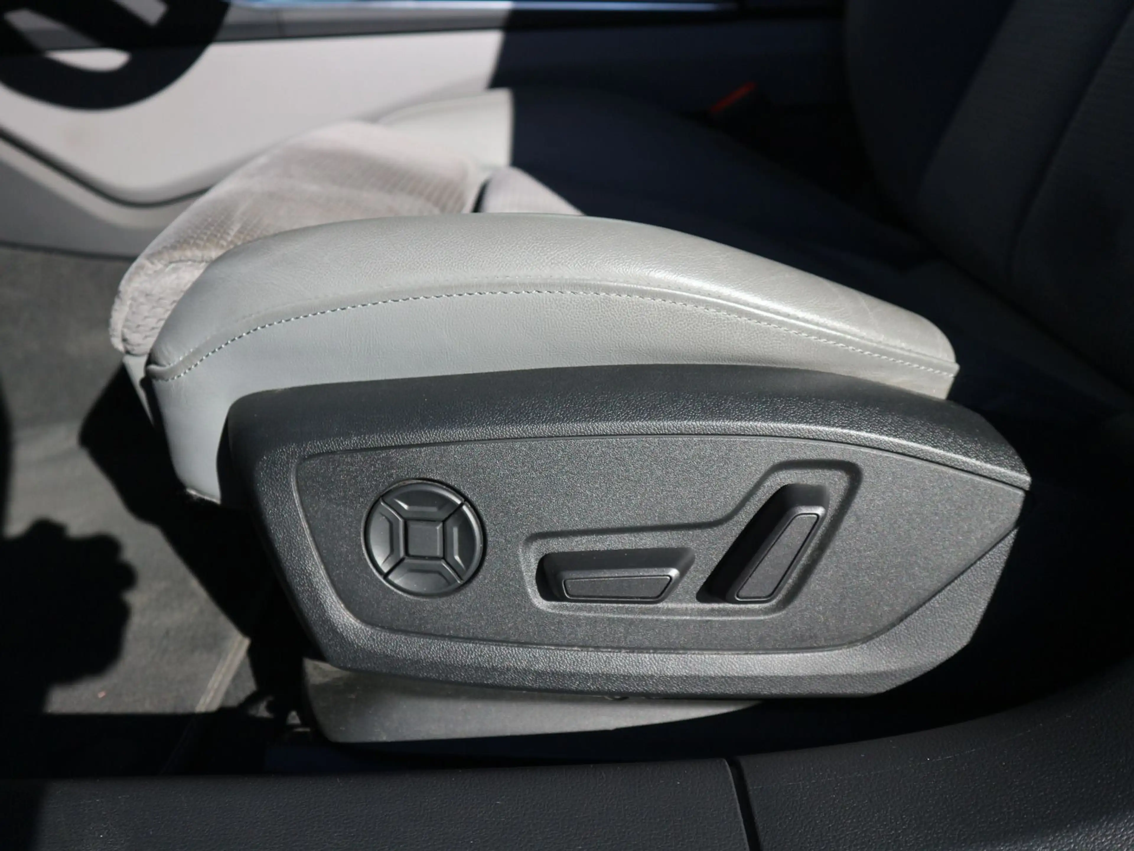 Audi S6 TDI Tiptronic ACC*360°*STANDHZG — photo 11